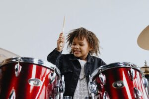 What’s the Best Age to Start Drums?
